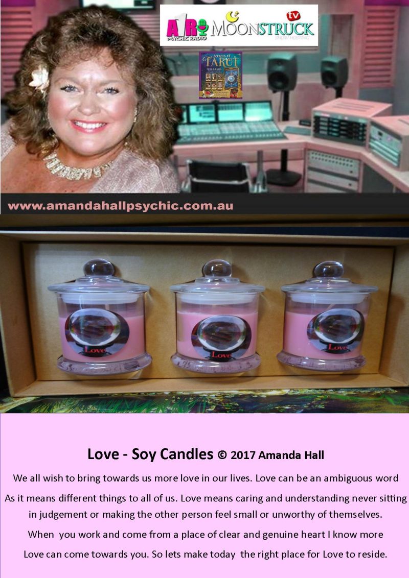 Love-gift-box-set-candles-info